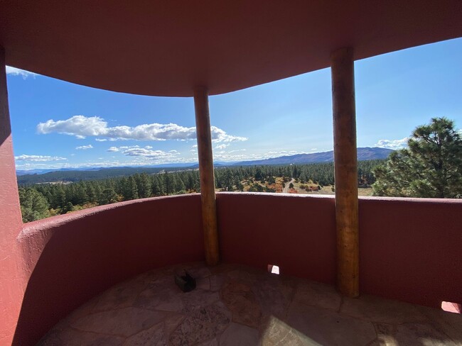 Building Photo - Privacy and Spectacular Views in Hesperus