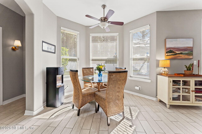 Building Photo - 563 Longmill Ln