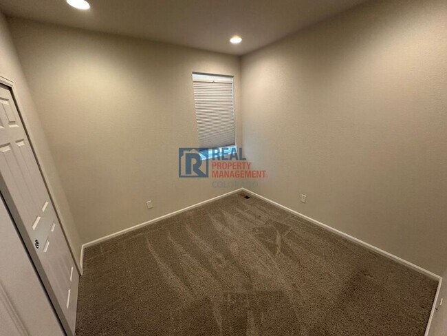 Building Photo - 6634 N Cathay St