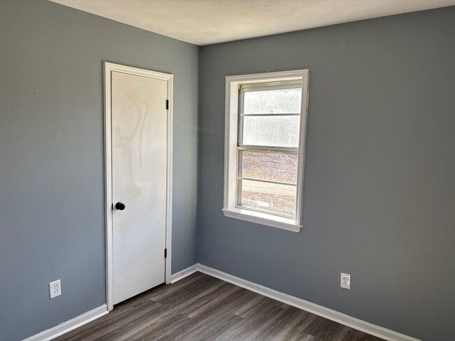 Building Photo - 177 Stardust Dr