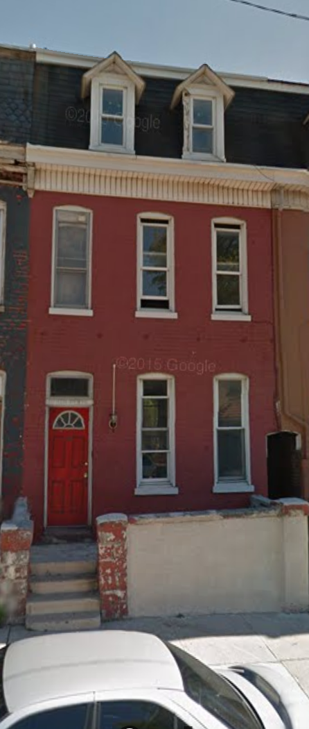 Building Photo - 654 E Market St