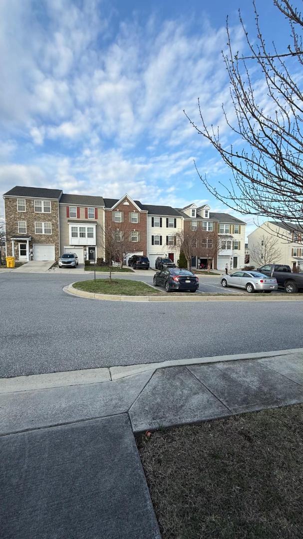 Building Photo - 12 Council Ct