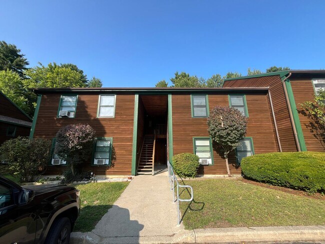 Primary Photo - 2BD/1BA Second Floor Unit