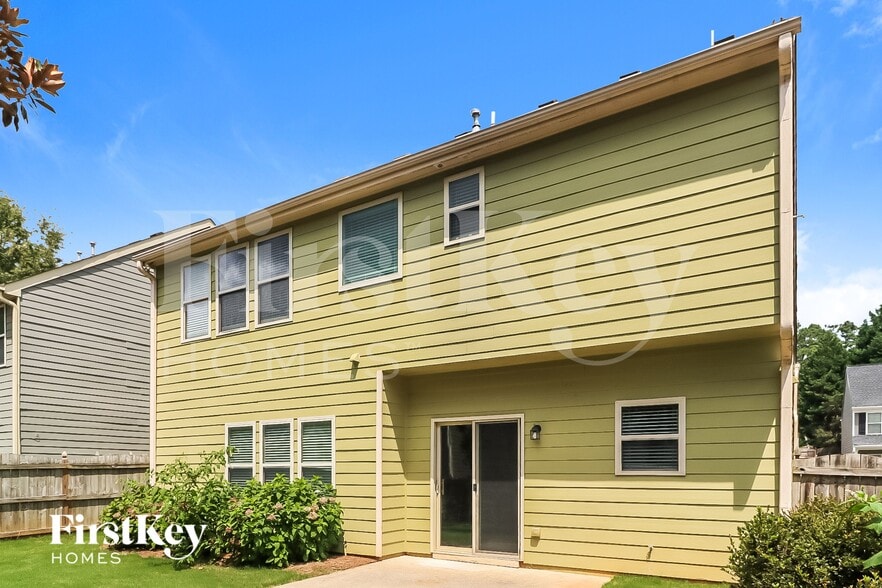 Building Photo - 427 Belmont Way