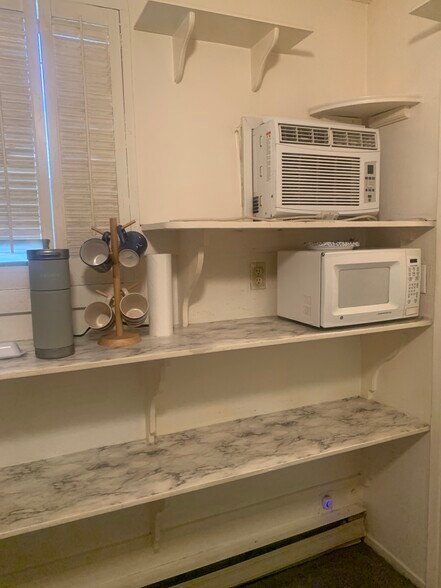 Building Photo - 1400 Jessica Ave