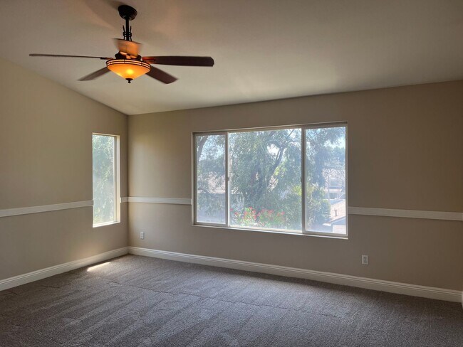 Building Photo - Paloma del Sol 4 bedroom on Cul-de-Sac