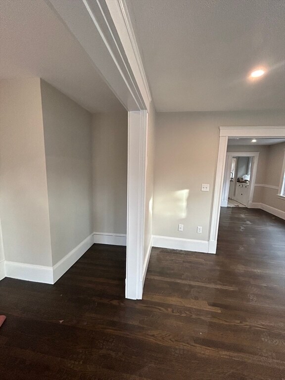 Building Photo - 16 Prospect St