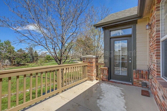 Building Photo - 2260 S Vaughn Way