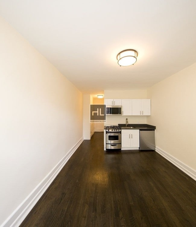 Jane Street 2426 Jane St New York NY 10014 Apartment Finder