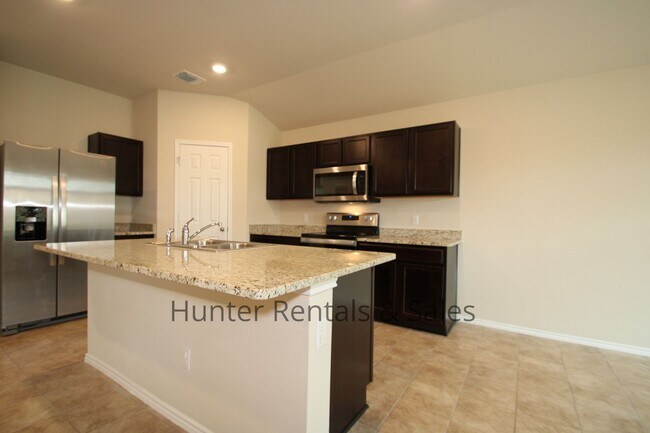 Building Photo - Patriots Ridge