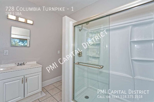 Building Photo - 728 Columbia Turnpike
