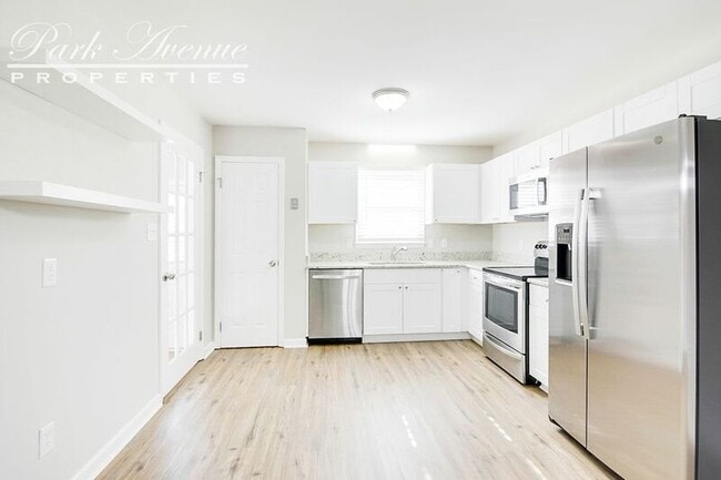 Building Photo - 4616 Castlebar Dr