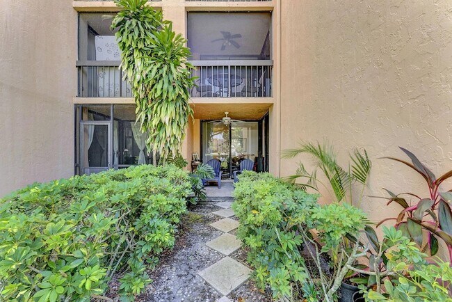 Building Photo - 955 Dotterel Rd