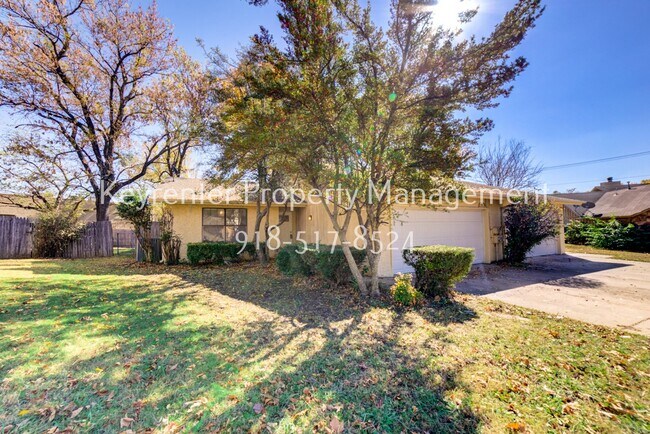 Building Photo - 8041-8041 S 79th E Ave