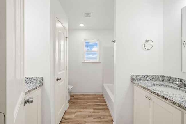 Building Photo - Country Living In Idalou ISD!