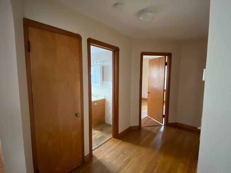 Building Photo - 6907 Gerald Ave