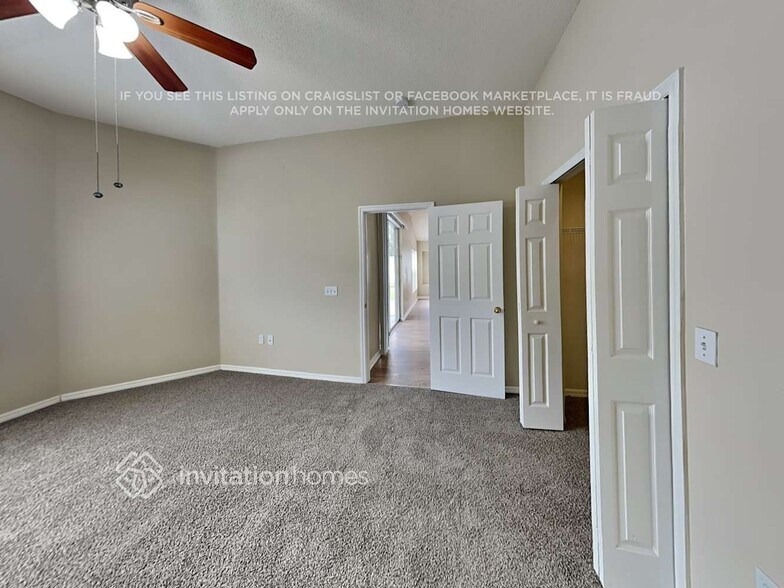 Building Photo - 12709 Tall Pines Way