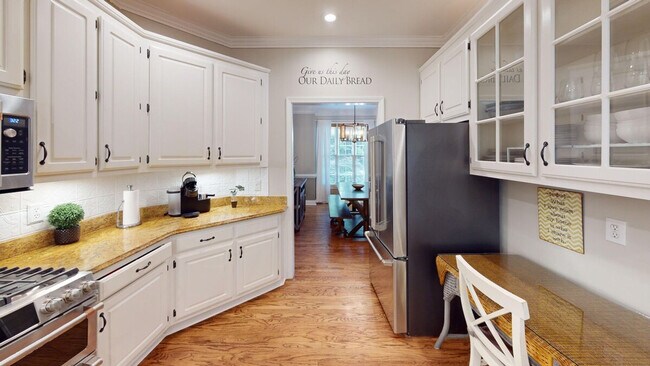 Building Photo - 2196 Major Loring Way SW