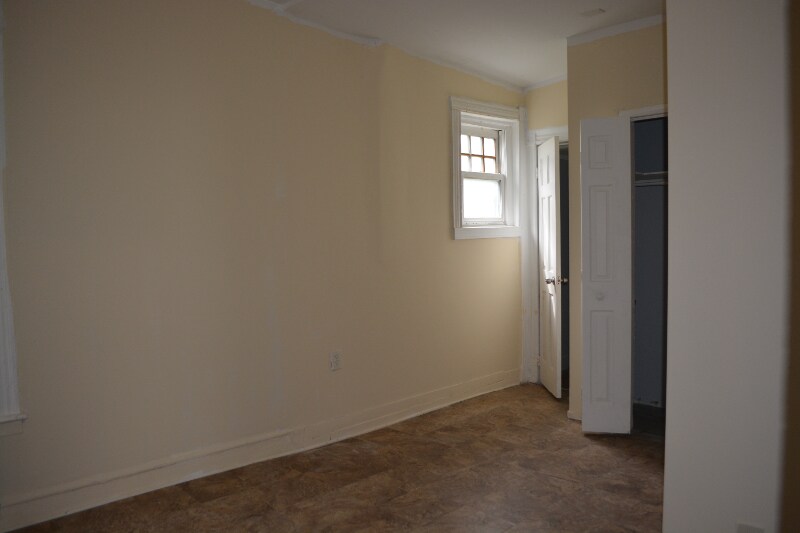 Building Photo - 915 Sunset Ave