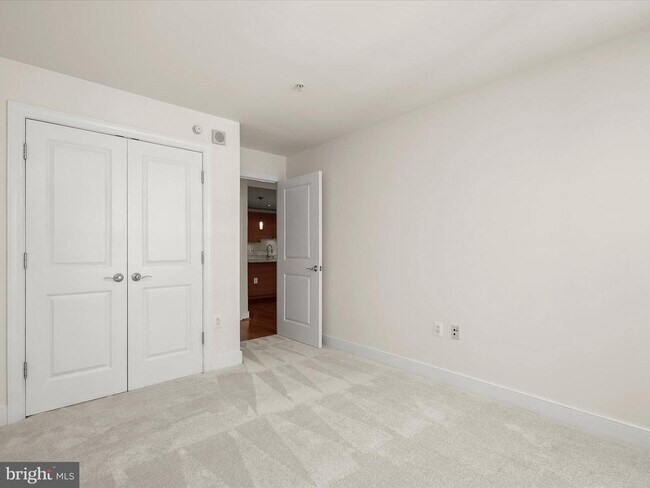 Building Photo - 2425 L St NW