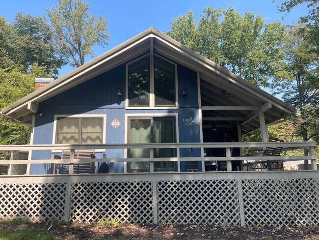 Primary Photo - Furnished House at Lake Barkley