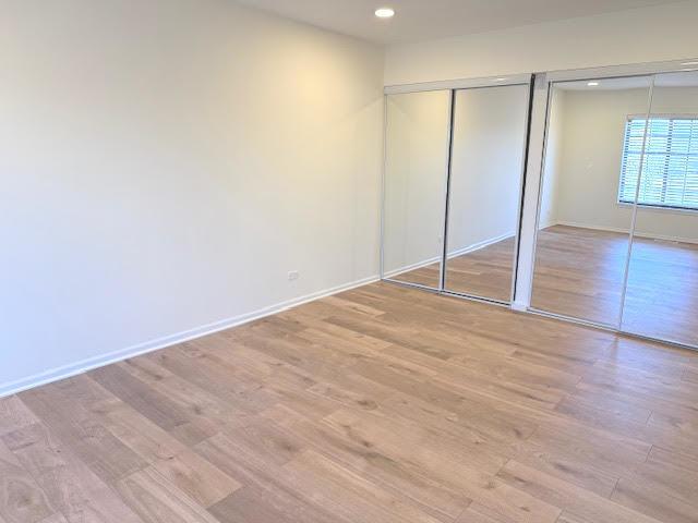 Building Photo - 171 N Clare Ct