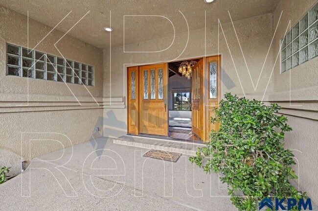Building Photo - 3453 Lakemist Cir