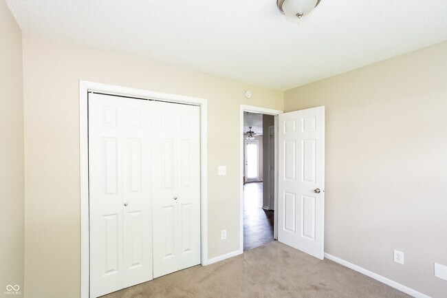 Building Photo - 1843 Sweet Blossom Ln