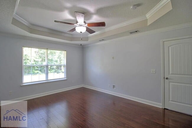Building Photo - 720 Highgrove Ct
