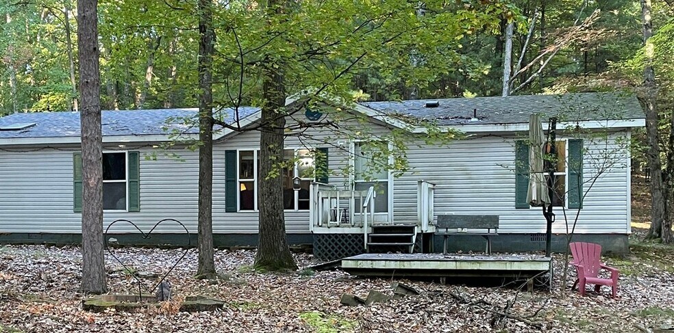 Building Photo - 6586 Ridge Rd
