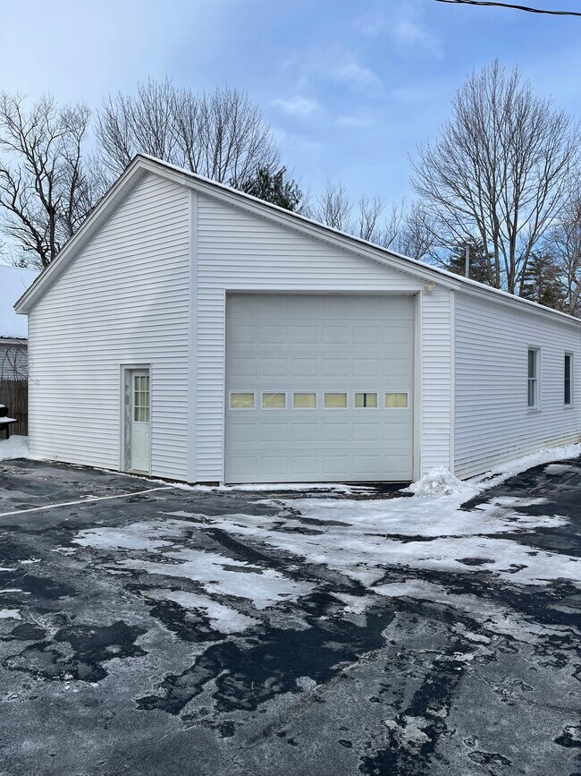 15 Brentwood Rd 15 Brentwood Rd Exeter NH 03833 Apartment Finder