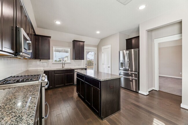 Building Photo - 128 Gidran Trail