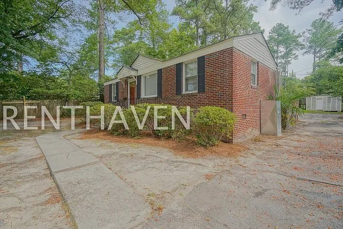 Building Photo - 2812 Harrison Rd