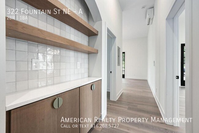 Building Photo - 322 Fountain St NE