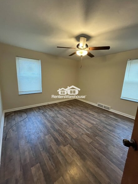 Building Photo - 7016 Natural Bridge Rd