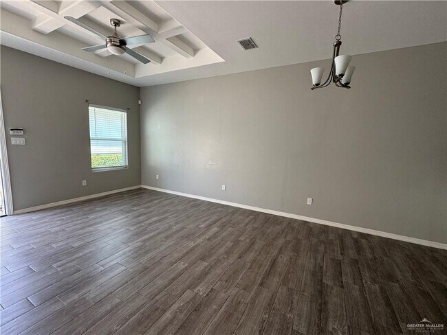 Building Photo - 408 Carlisle Ave