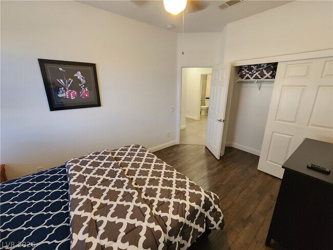Building Photo - 417 Obsidian Dr