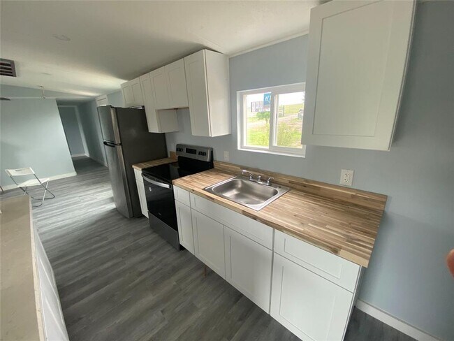 Building Photo - 271 Cottonwood Trail