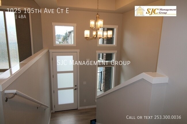 Building Photo - 1025 105th Ave Ct E