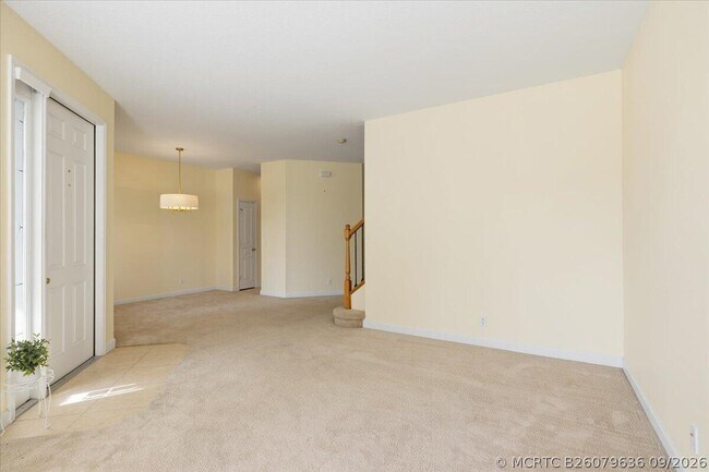 Building Photo - 10663 SW Cam Run