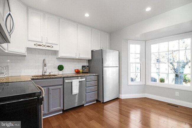 Building Photo - 9533 Ashbridge Ct