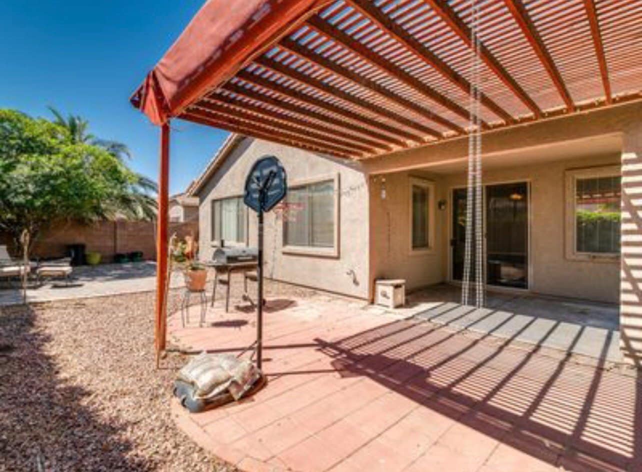 Building Photo - 15127 N 159th Dr