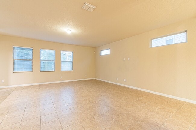 Building Photo - 6802 Fort Bend