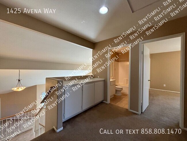 Building Photo - 4 BD 3 BA  San Jacinto Home.