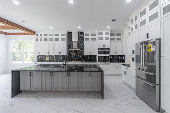 Building Photo - 140 Maranatha Trail