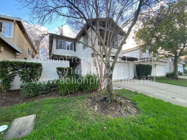 Building Photo - East Roseville, Beautiful Greenbelt Views ...