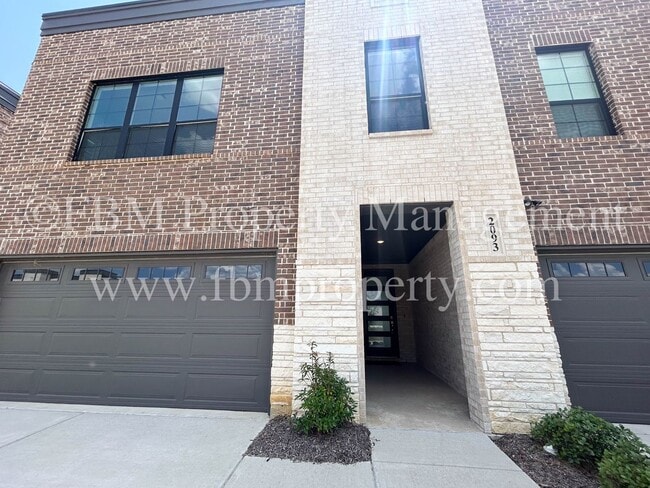 Primary Photo - 2903 Layla Drive - Beautiful 3 Bedroom, 2....