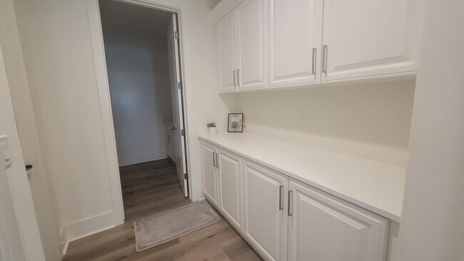 Building Photo - 3701 Parterre Ct