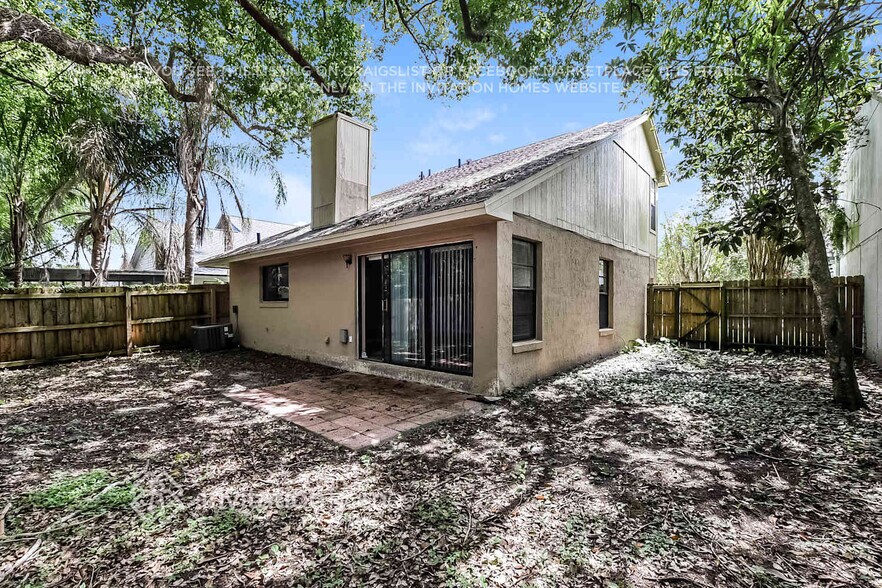 Building Photo - 403 Cidermill Pl