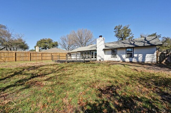 Building Photo - 1017 Cripple Creek Dr